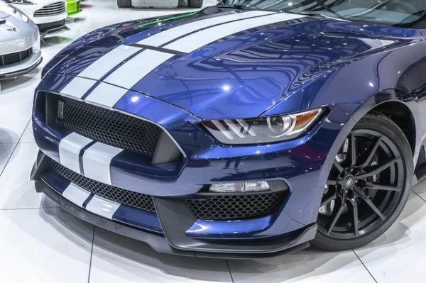 Used 2018 Ford Mustang Shelby GT350 **Only 368 Miles** for sale Sold at Chicago Motor Cars in West Chicago IL 60185 4
