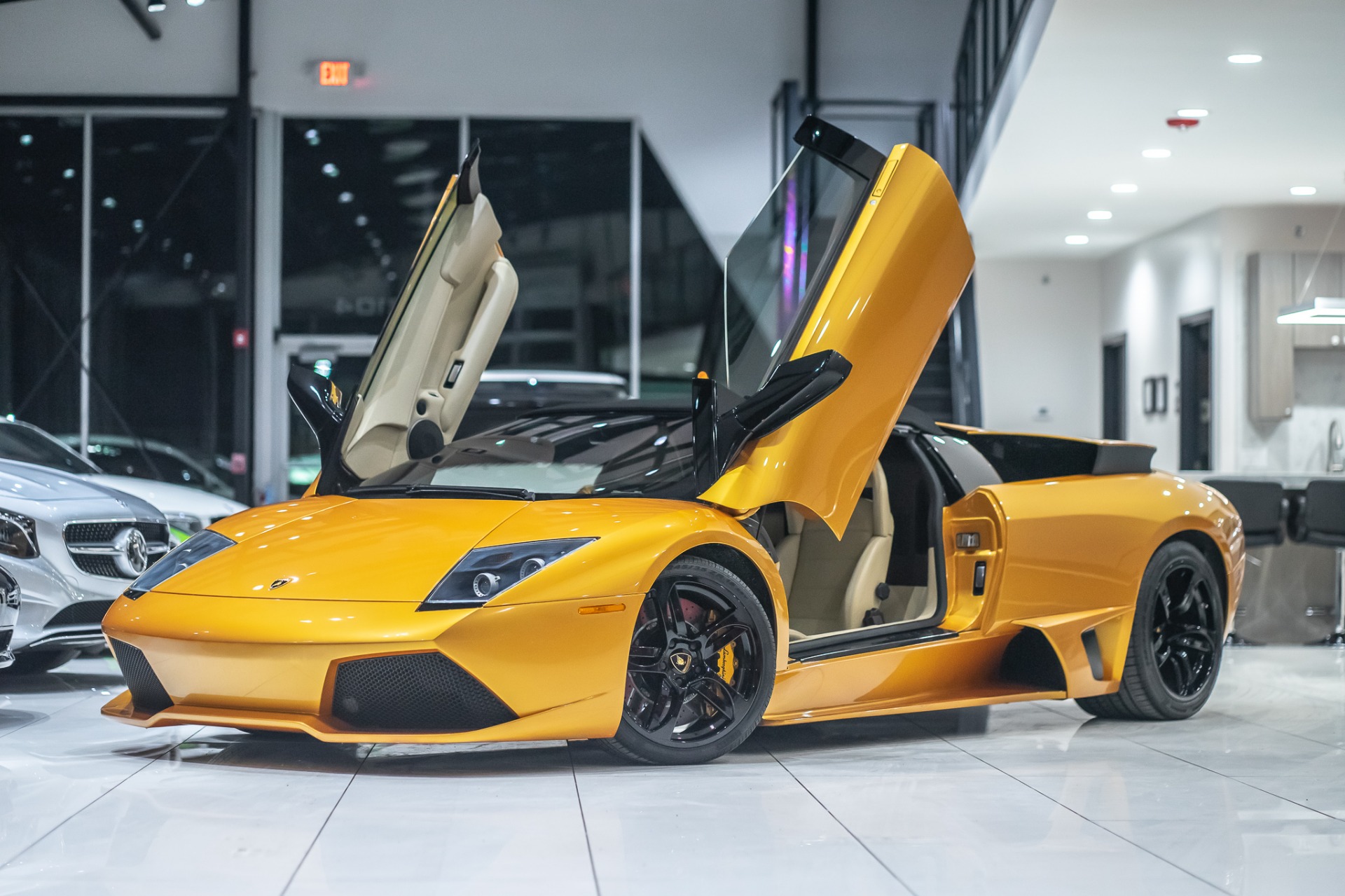 Used-2008-Lamborghini-LP640-Murcielago-Roadster-RARE-Gated-6-Speed-Manual