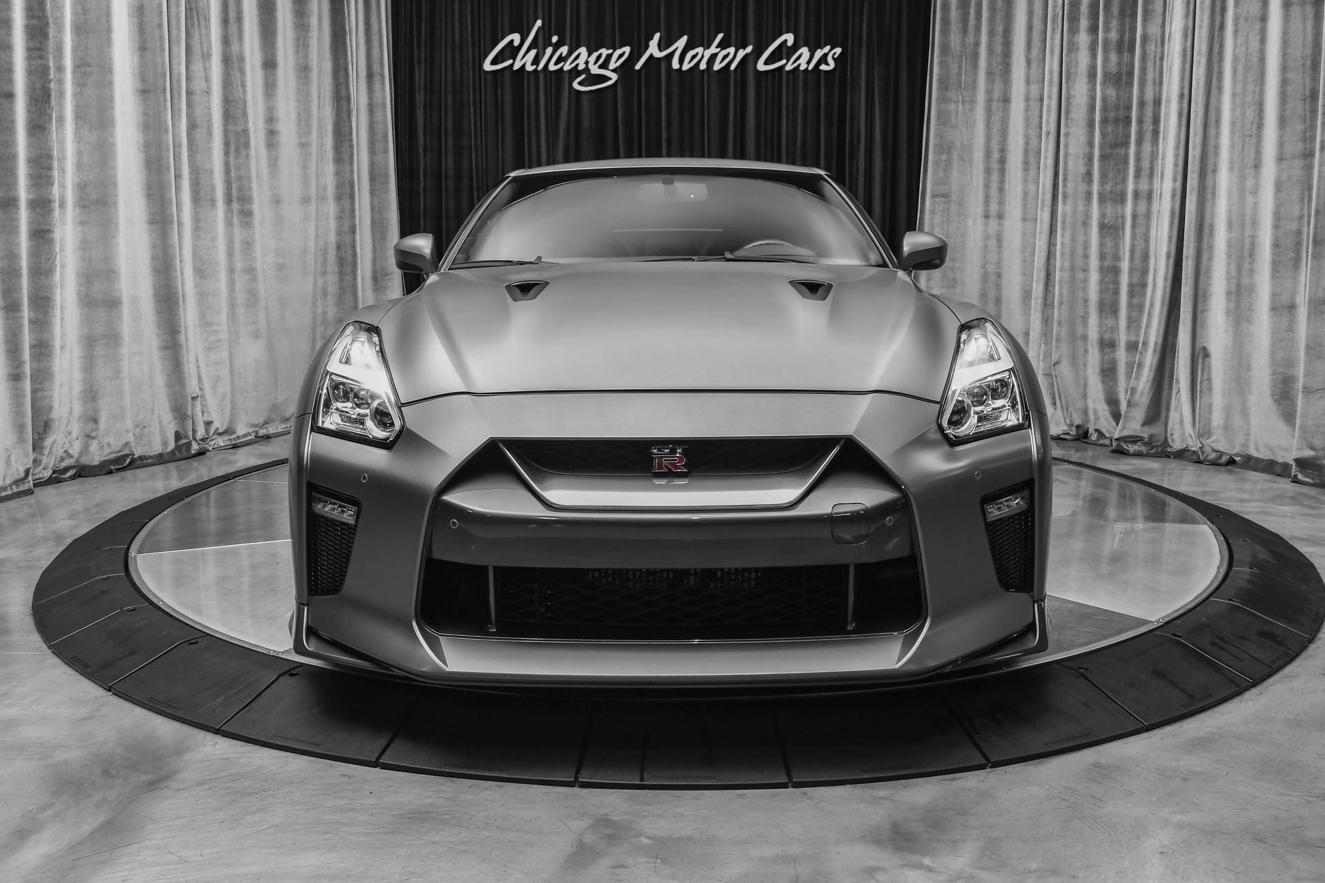 Used-2017-Nissan-GT-R-Premium-FULLY-BUILT-1600-WHP-7K-MILES-MOTEC