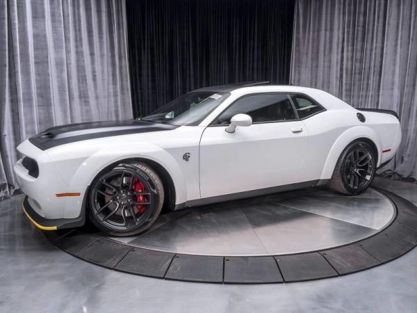 Used 2019 Dodge Challenger SRT Hellcat Redeye MSRP $95,285 for sale Sold at Chicago Motor Cars in West Chicago IL 60185 1