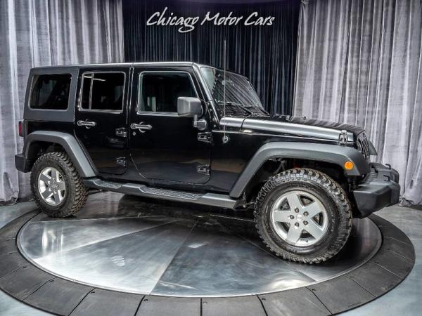 Used 2014 Jeep Wrangler Unlimited Sport 4x4 Hard Top for sale Sold at Chicago Motor Cars in West Chicago IL 60185 6