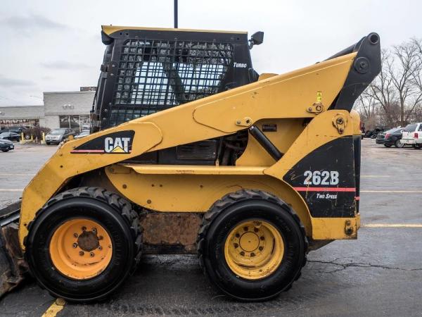 Used-2007-Caterpillar-262B-Skid-Steer-Loader