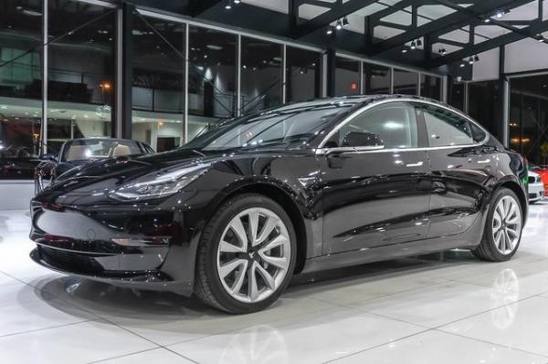 Used-2018-Tesla-Model-3-Long-Range-AWD