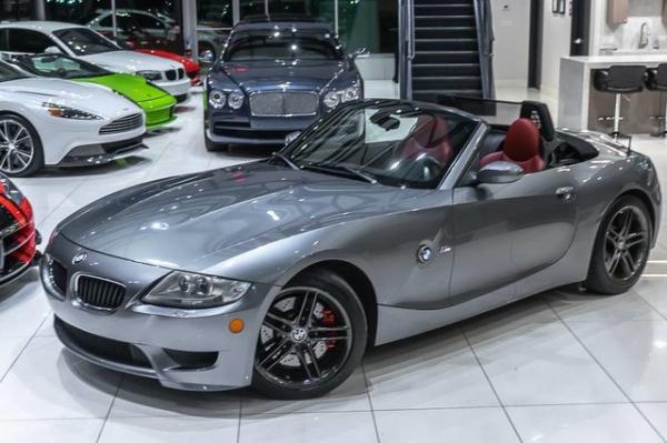 Used 2008 BMW Z4 M Roadster **6-Speed** for sale Sold at Chicago Motor Cars in West Chicago IL 60185 2