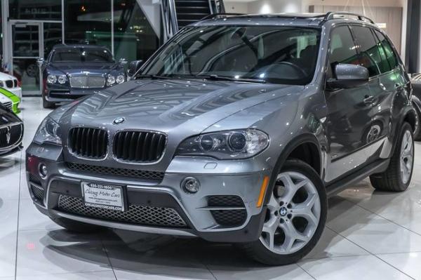 Used 2013 BMW X5 xDrive35i Sport Activity **3rd Row** for sale Sold at Chicago Motor Cars in West Chicago IL 60185 3
