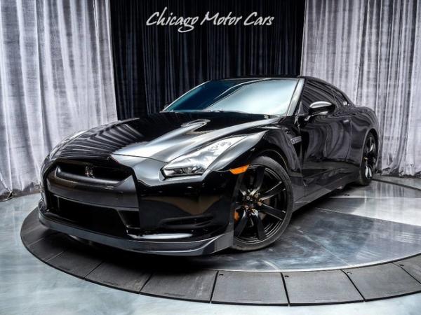 Used 2010 Nissan GT-R Premium **UPGRADES** for sale Sold at Chicago Motor Cars in West Chicago IL 60185 2