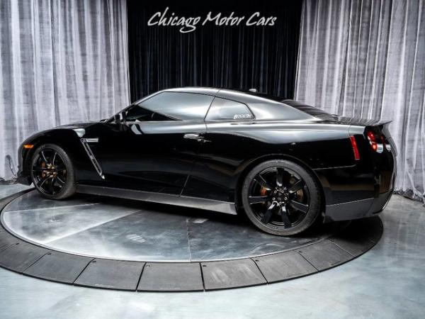 Used 2010 Nissan GT-R Premium **UPGRADES** for sale Sold at Chicago Motor Cars in West Chicago IL 60185 3