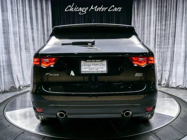 Used 2018 Jaguar F-PACE 25t Premium for sale Sold at Chicago Motor Cars in West Chicago IL 60185 4