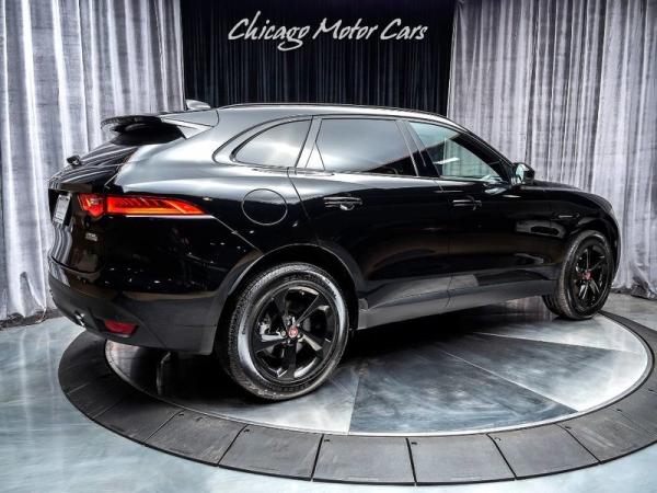 Used 2018 Jaguar F-PACE 25t Premium for sale Sold at Chicago Motor Cars in West Chicago IL 60185 5