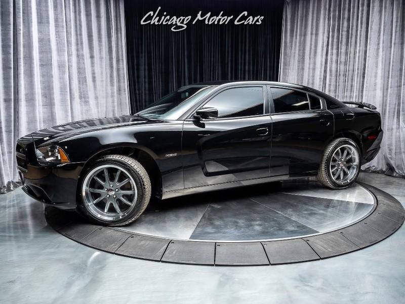 Used-2014-Dodge-Charger-RT-HEMI-AWD-MSRP-35185