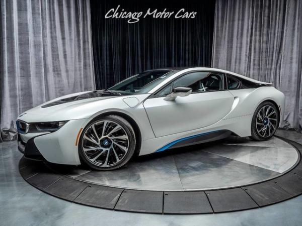 Used 2016 BMW i8 Tera World Coupe for sale Sold at Chicago Motor Cars in West Chicago IL 60185 2