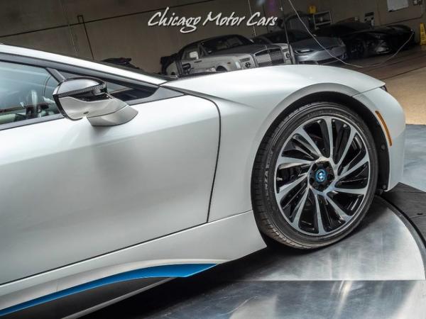 Used-2016-BMW-i8-Tera-World-Coupe