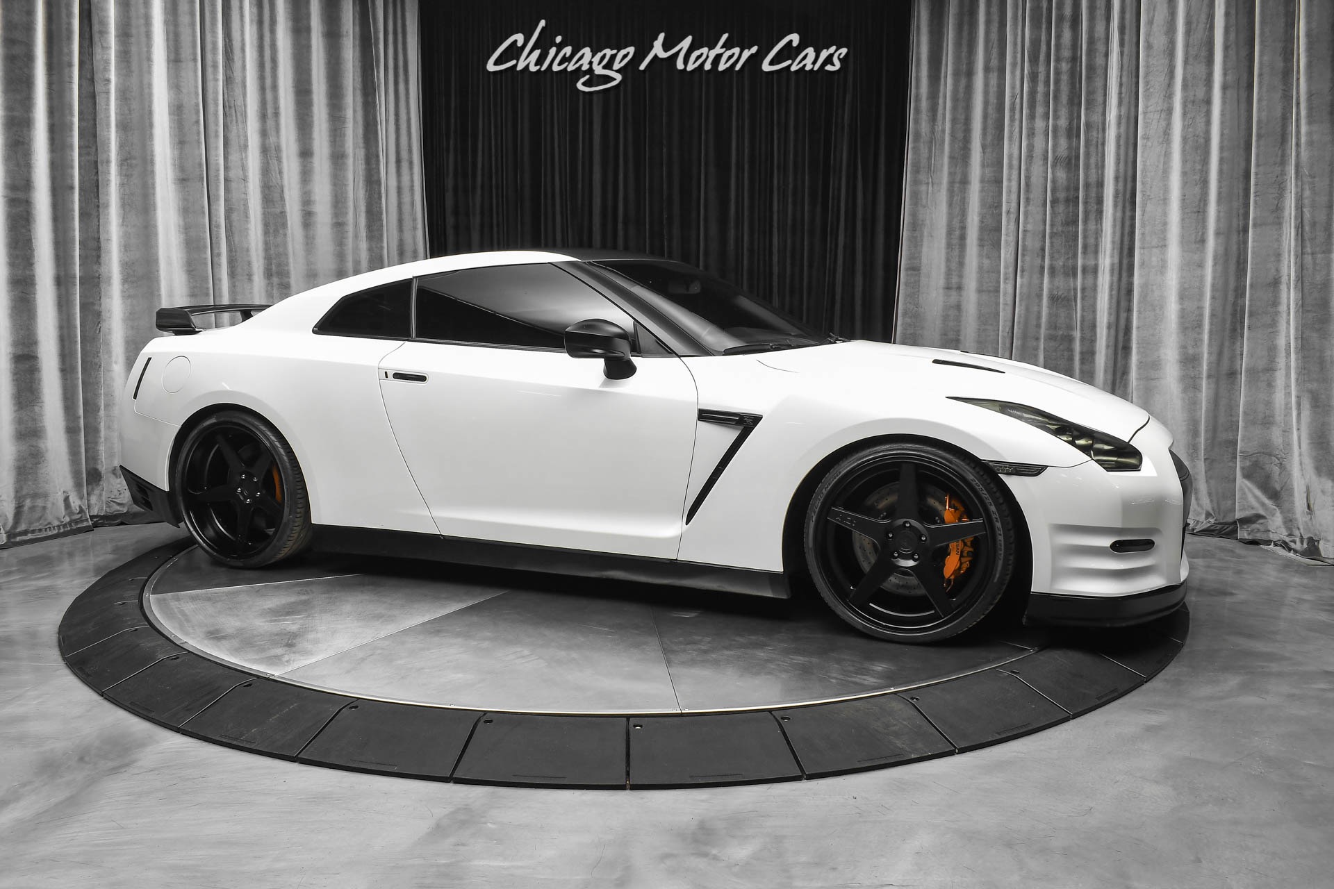 Used-2013-Nissan-GT-R-Black-Edition-800HP-UPGRADED-TURBOS