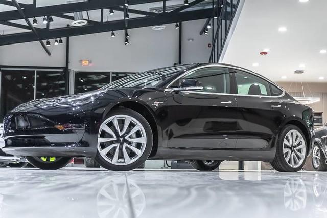 Used-2018-Tesla-Model-3-Long-Range-AWD