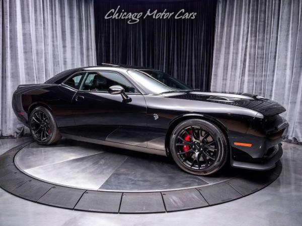 Used 2016 Dodge Challenger SRT Hellcat *ONLY 3K MILES!* for sale Sold at Chicago Motor Cars in West Chicago IL 60185 6