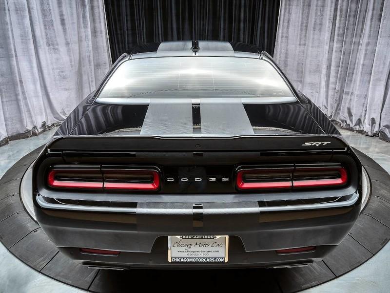 Used-2015-Dodge-Challenger-SRT-392