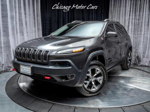 Used 2014 Jeep Cherokee Trailhawk for sale Sold at Chicago Motor Cars in West Chicago IL 60185 2