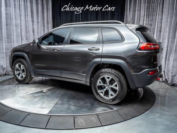 Used 2014 Jeep Cherokee Trailhawk for sale Sold at Chicago Motor Cars in West Chicago IL 60185 3