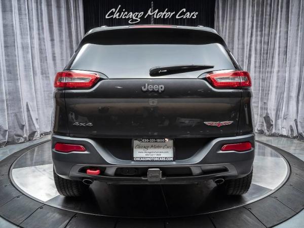 Used 2014 Jeep Cherokee Trailhawk for sale Sold at Chicago Motor Cars in West Chicago IL 60185 4