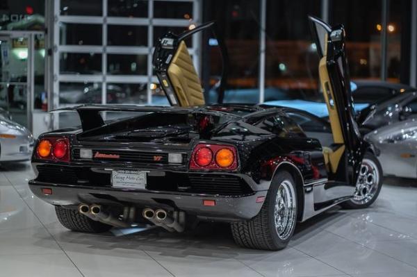 Used-1994-Lamborghini-Diablo-VT-Coupe-COLLECTORS-CAR