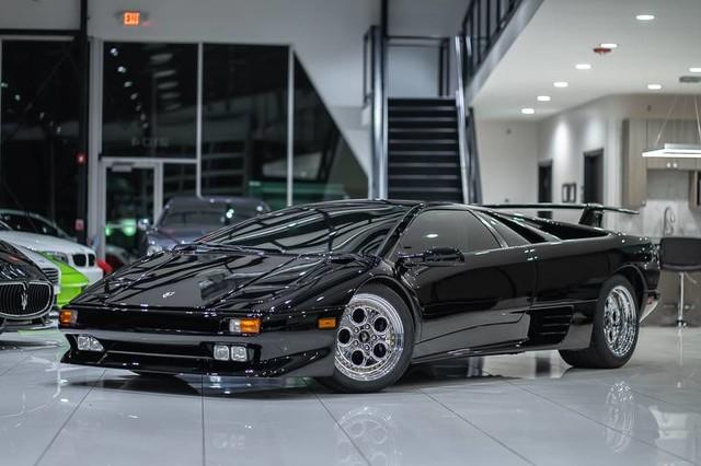 Used-1994-Lamborghini-Diablo-VT-Coupe-COLLECTORS-CAR