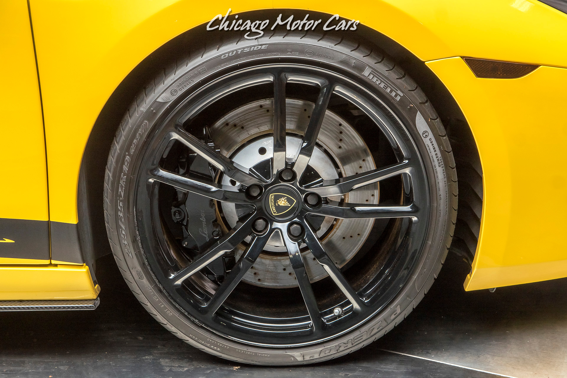 Used-2008-Lamborghini-Gallardo-Superleggera-Coupe-RARE-SUPERLEGGERA-WING-CARBON-FIBER-INTERIOR