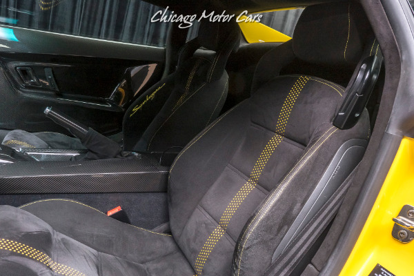 Used-2008-Lamborghini-Gallardo-Superleggera-Coupe-RARE-SUPERLEGGERA-WING-CARBON-FIBER-INTERIOR