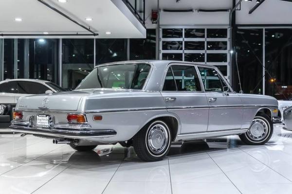 Used-1972-Mercedes-Benz-280-SE