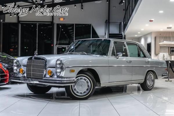 Used 1972 Mercedes-Benz 280 SE for sale Sold at Chicago Motor Cars in West Chicago IL 60185 1