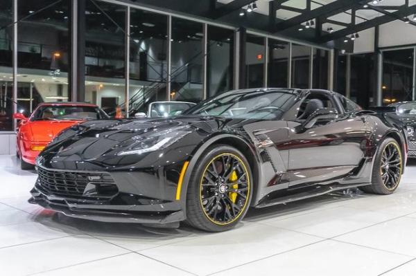 Used-2016-Chevrolet-Corvette-Z06-C7R-Special-Edition-3LZ-Coupe-ONLY-3K-MILES