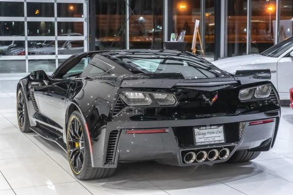 Used-2016-Chevrolet-Corvette-Z06-C7R-Special-Edition-3LZ-Coupe-ONLY-3K-MILES