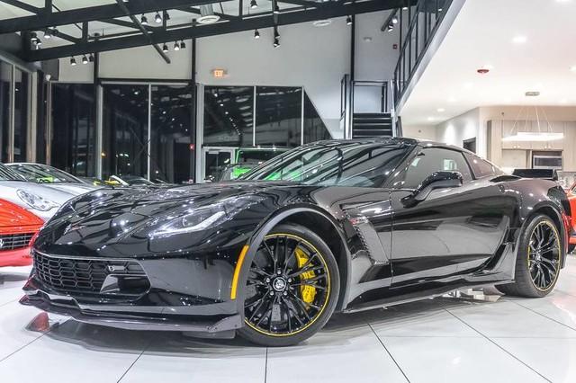 Used-2016-Chevrolet-Corvette-Z06-C7R-Special-Edition-3LZ-Coupe-ONLY-3K-MILES