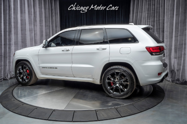 Used 2016 Jeep Grand Cherokee SRT 4X4 SUV LAGUNA FULL LEATHER! REAR ENTERTAINMENT! for sale Sold at Chicago Motor Cars in West Chicago IL 60185 3