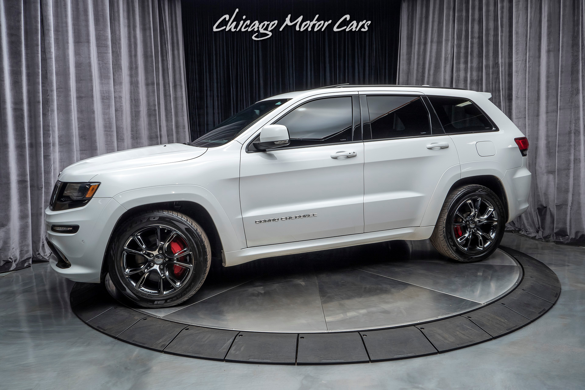 Used 2016 Jeep Grand Cherokee SRT 4X4 SUV LAGUNA FULL LEATHER! REAR ENTERTAINMENT! for sale Sold at Chicago Motor Cars in West Chicago IL 60185 1