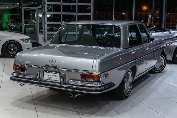 Used-1972-Mercedes-Benz-280SE-Sedan-W108