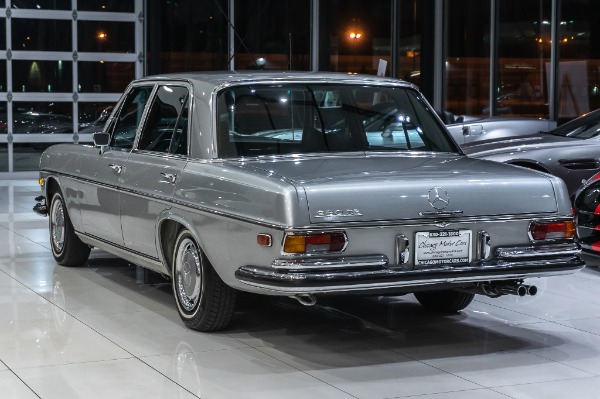 Used-1972-Mercedes-Benz-280SE-Sedan-W108