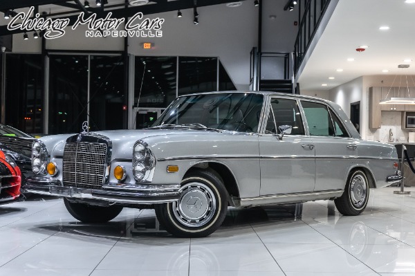 Used 1972 Mercedes-Benz 280SE Sedan *W108* for sale Sold at Chicago Motor Cars in West Chicago IL 60185 1