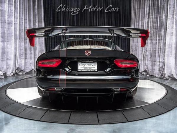 Used 2017 Dodge Viper ACR Voodoo Edition Coupe 1of31 **RARE* Voodoo Edition! for sale Sold at Chicago Motor Cars in West Chicago IL 60185 3