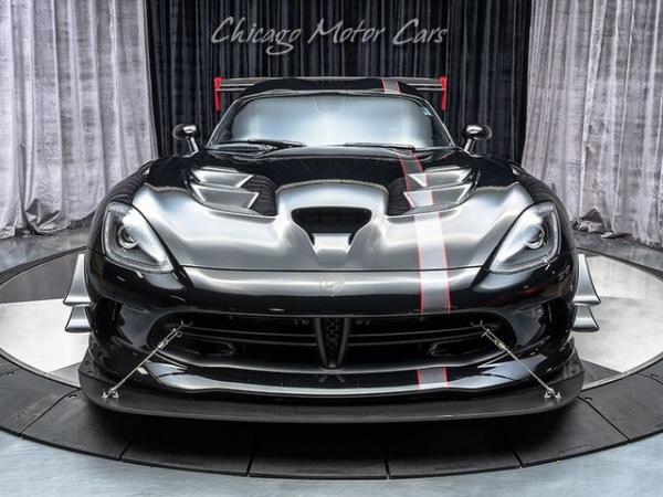 Used 2017 Dodge Viper ACR Voodoo Edition Coupe 1of31 **RARE* Voodoo Edition! for sale Sold at Chicago Motor Cars in West Chicago IL 60185 6