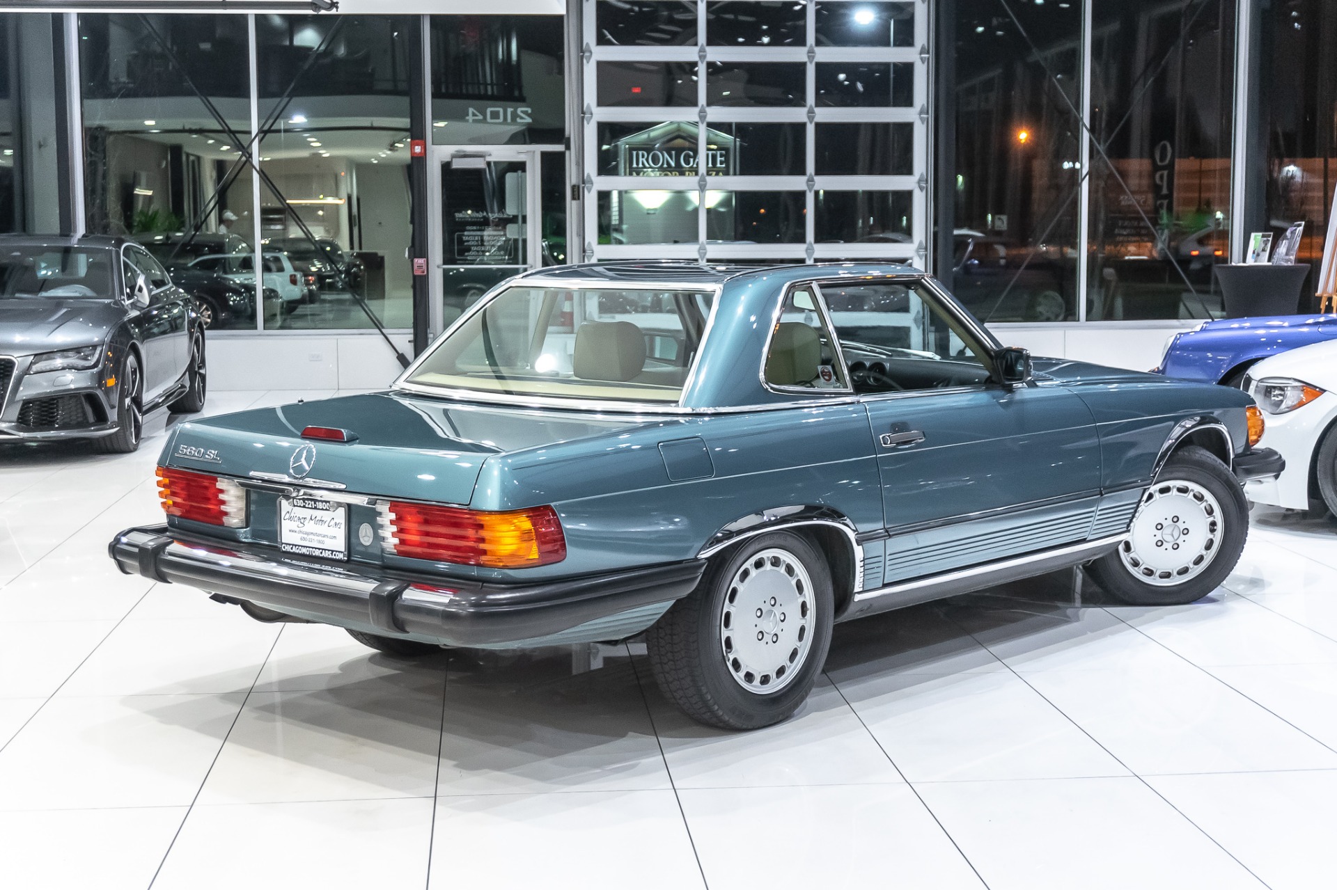 Used-1989-Mercedes-Benz-560SL-Roadster-CLASSIC-COLLECTORS-CAR