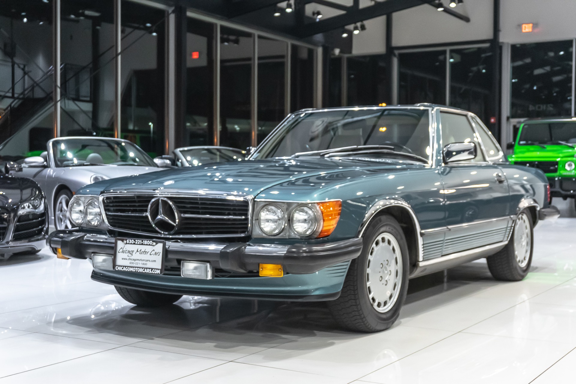 Used-1989-Mercedes-Benz-560SL-Roadster-CLASSIC-COLLECTORS-CAR