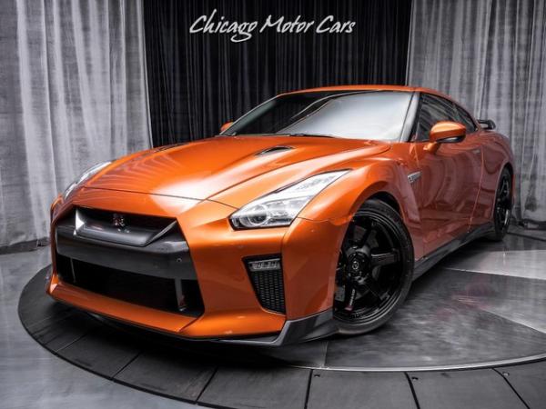 Used 2018 Nissan GT-R Track Edition for sale Sold at Chicago Motor Cars in West Chicago IL 60185 2