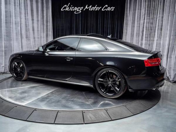 Used 2010 Audi S5 Quattro Prestige Coupe **DRIVER ASSISTANCE PACKAGE** for sale Sold at Chicago Motor Cars in West Chicago IL 60185 3