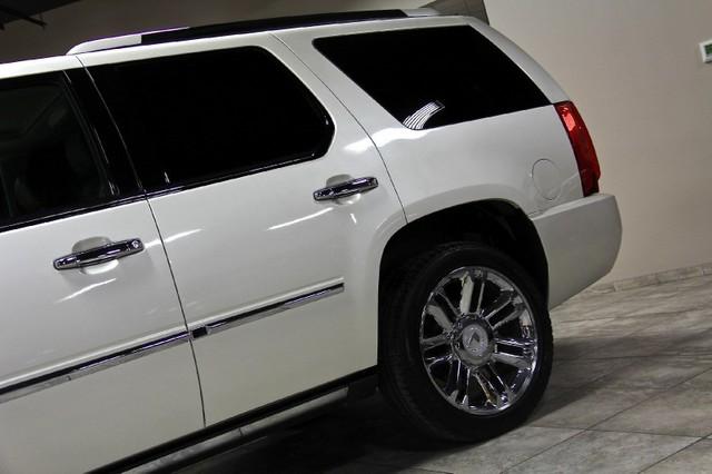 New-2009-Cadillac-Escalade-Platinum-Edition