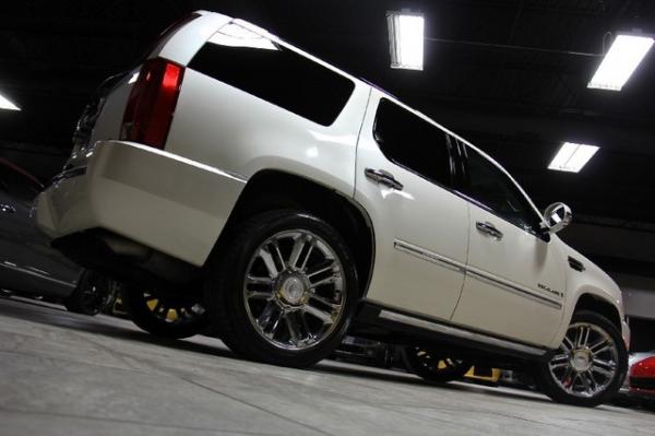 New-2009-Cadillac-Escalade-Platinum-Edition