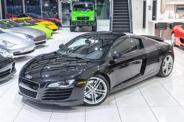 Used 2008 Audi R8 Coupe Quattro *6-SPEED MANUAL* for sale Sold at Chicago Motor Cars in West Chicago IL 60185 2