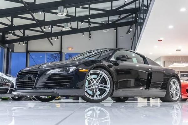 Used-2008-Audi-R8-Coupe-Quattro-6-SPEED-MANUAL