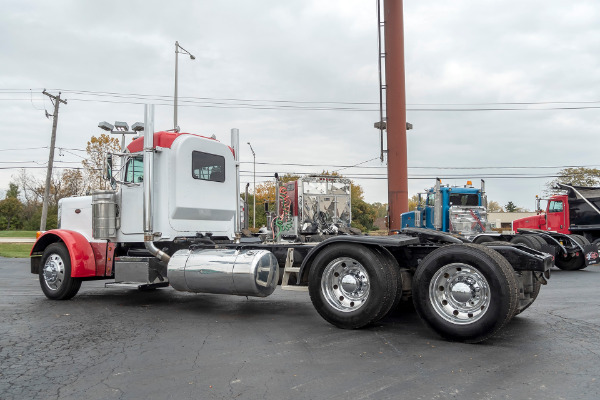 Used 2000 Peterbilt 379 Truck Tractor for sale Sold at Chicago Motor Cars in West Chicago IL 60185 6