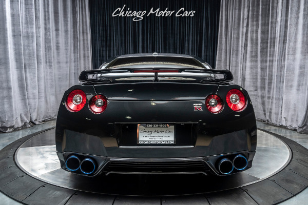 Used 2014 Nissan GT-R Premium Coupe **700 HP** for sale Sold at Chicago Motor Cars in West Chicago IL 60185 4
