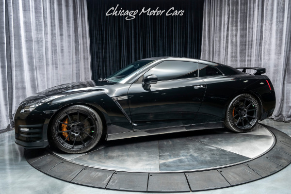 Used 2014 Nissan GT-R Premium Coupe **700 HP** for sale Sold at Chicago Motor Cars in West Chicago IL 60185 1